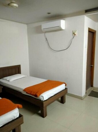 Hotel Vaibhav Karimnagar Andhra Pradesh - Photo4