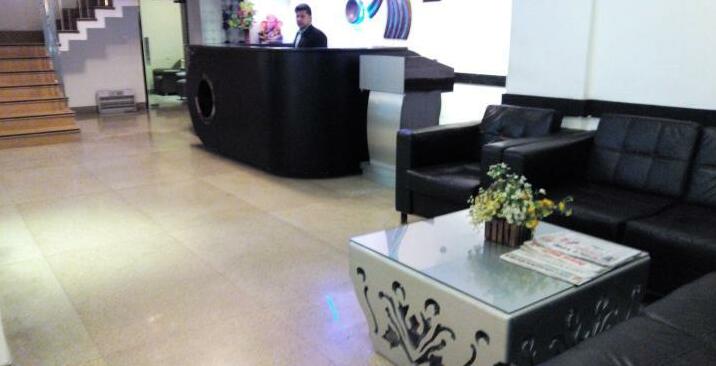 Hotel Gian Residency - Photo5