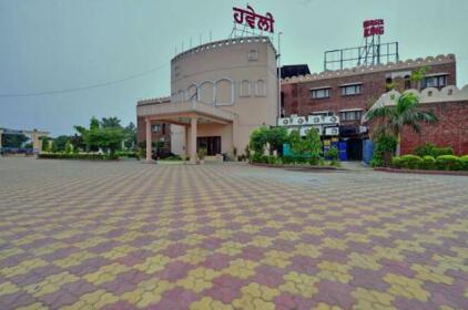 OYO 16565 Karnal Haveli