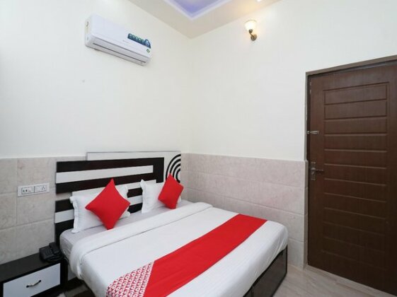 OYO 29768 Karan Paradise