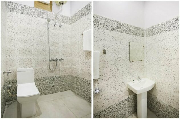 OYO 67910 Hotel Imperial - Photo5