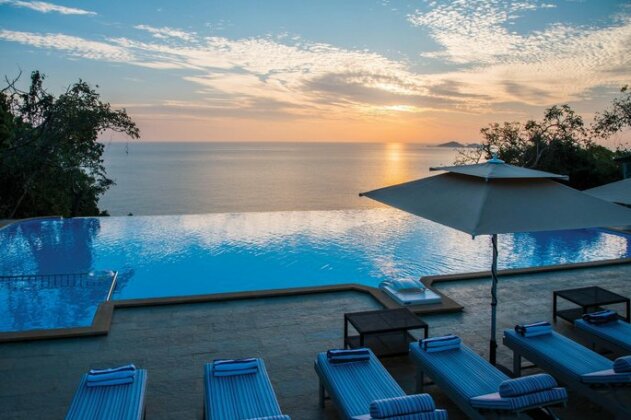 Cintacor Island Resort