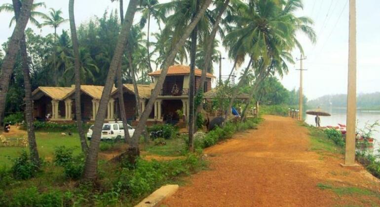 Ocean Deck Beach HomeStay - Photo2
