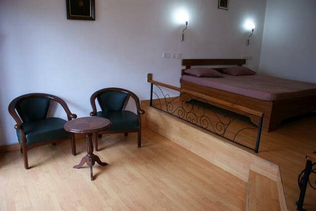 Alpine Hills Resort Kasauli - Photo2