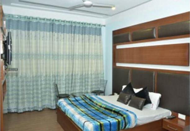 Hotel Bliss - Photo4