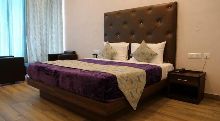 Kasauli Continental Resort - Photo5