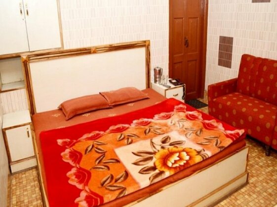 Kasauli Hotel Puri - Photo3