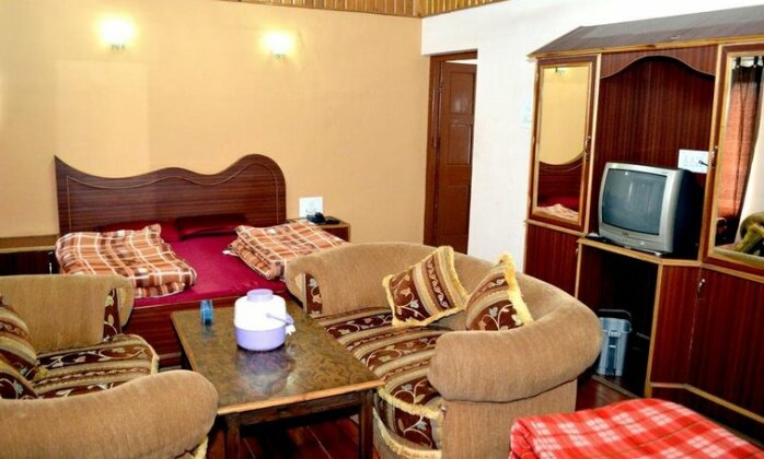 Kasauli Hotel Puri - Photo5