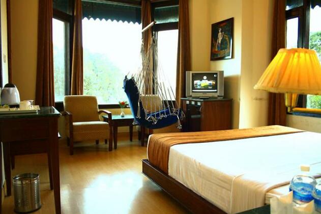 Kasauli Regency Hotel - Photo2
