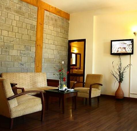 Kasauli Regency Hotel - Photo4