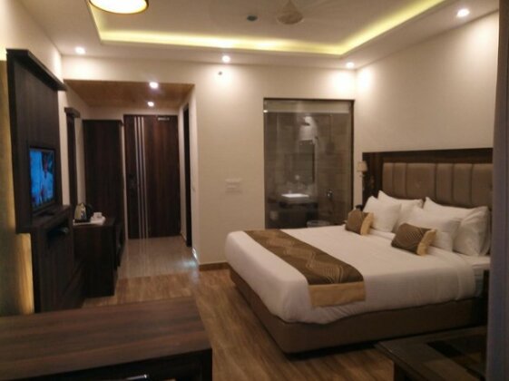 Kasauli Windsor Resorts - Photo2