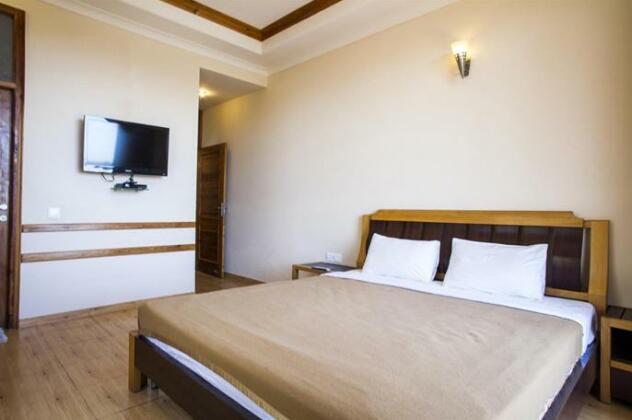 Pine Drive Resort - Photo4