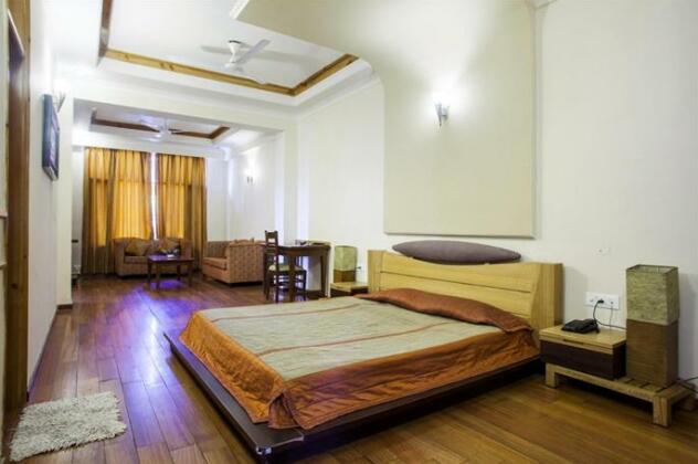 Pine Drive Resort - Photo5
