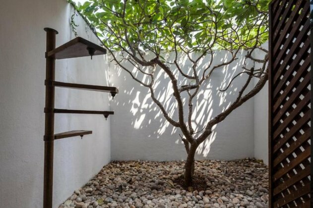 Raintree by Vista Rooms - Photo3