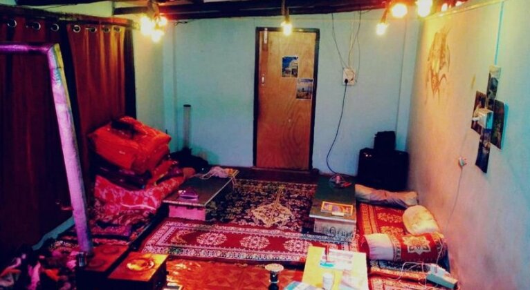 A Home in Woods - Camping - Photo4