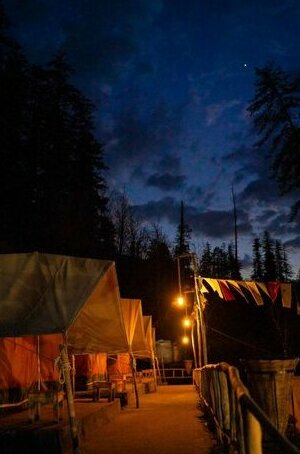 Himtrek Camps Kasol