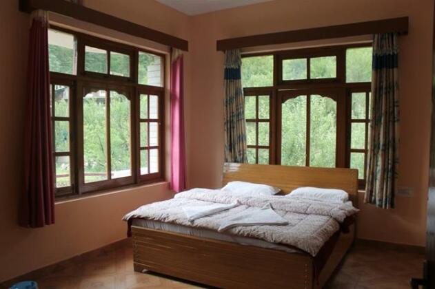 Hotel Blue Diamond Kasol - Photo4