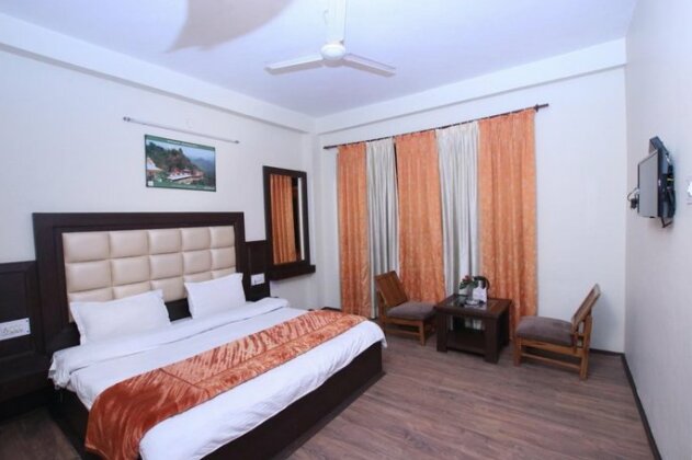 Hotel Panchali Holiday Home - Photo4