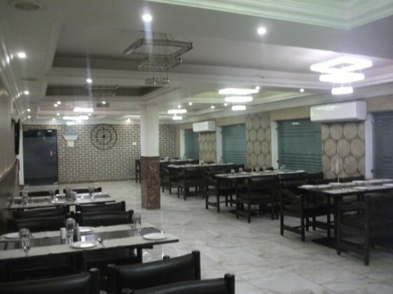 Hotel Rishi Regency Katni - Photo3