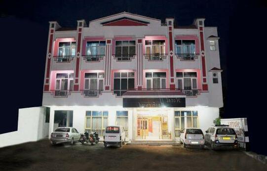 Hotel Aashirwad - Photo4