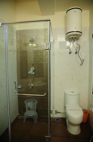 Hotel Grand Sharan - Photo4