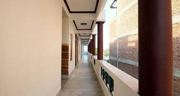 Hotel Jamuna Palace - Photo2