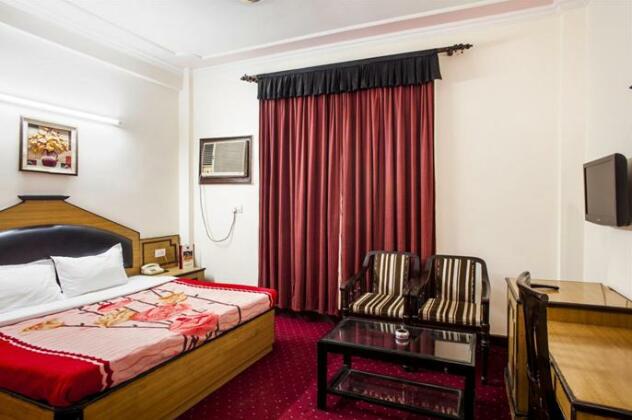 Hotel Kashmir Residency - Photo2