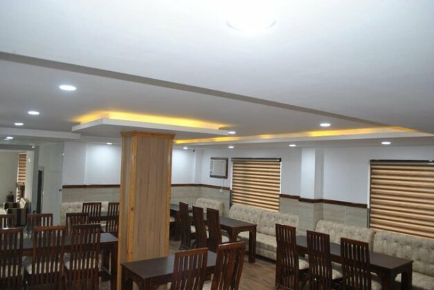 Hotel Vaishno Devi Heights - Photo4
