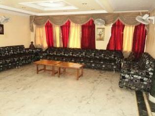 Malabar Inn by MTMC Rooms - Photo4