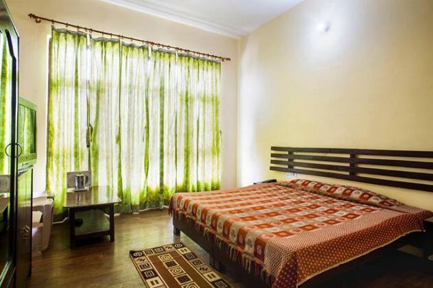 Hotel Sumit Kausani - Photo4