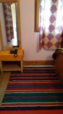 J K Guest House - Photo2