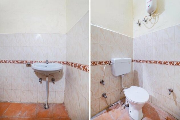 SPOT ON 69032 Minakshi Logde - Photo5