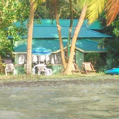 1 B/ R Back Water House Cochin