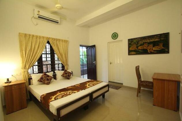 Aaron's Home Stay - Photo5