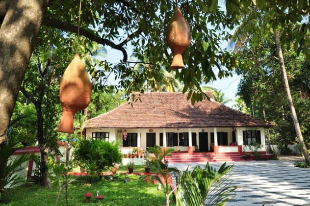 Homestay in Kochi near Sree Muruga Albhutha Temple