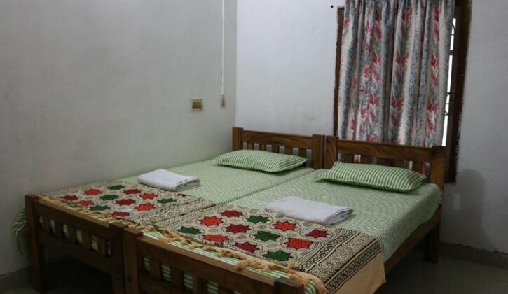Little Flower Home Stay - Photo4