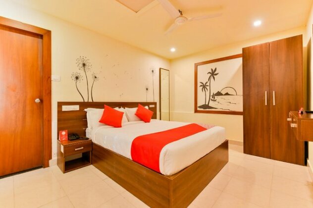 OYO 17072 Meridian Regency - Photo2