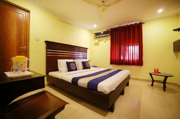 OYO 5643 Hotel Malabar Plaza - Photo3