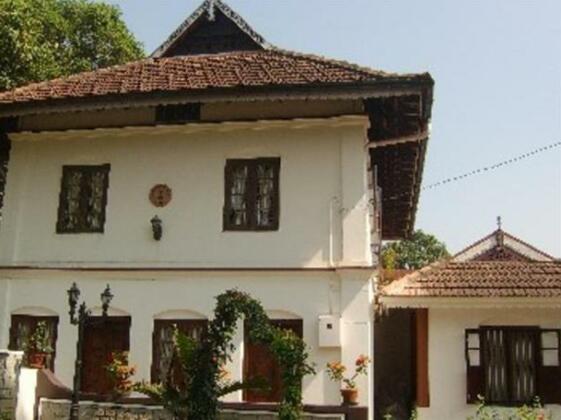 The Bungalow Heritage Homestay - Photo2