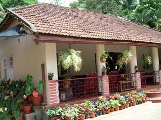 Garden Villa Home Stay - Photo3