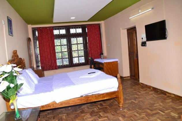 Hillington Cottage - Photo3
