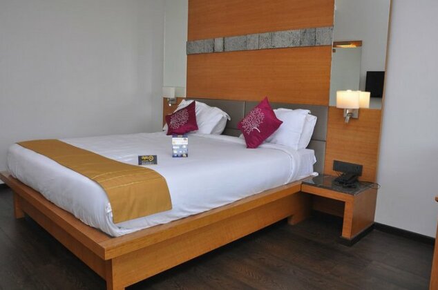 OYO Premium Upper Lake Road - Photo5
