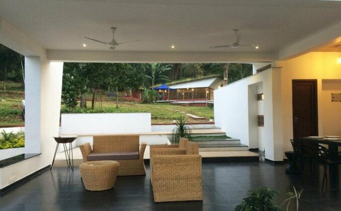 Thapovan Villa - Photo3