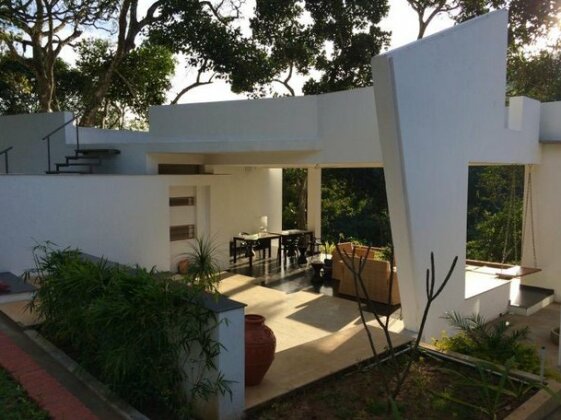 Thapovan Villa - Photo5