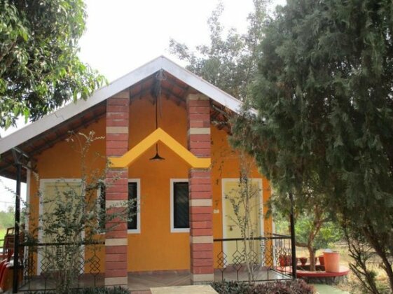 Amrapali Resort