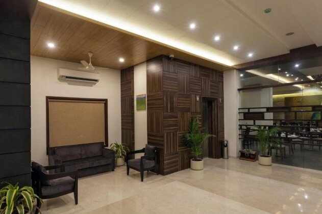 Hotel Chaitali - Photo4
