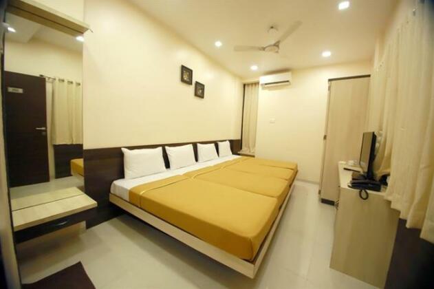 Hotel Madhuri Executive - Photo4