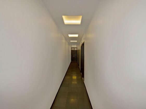 Hotel Radhika Deluxe - Photo3