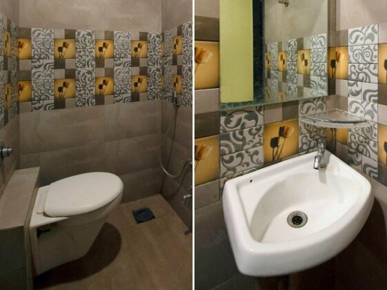 Hotel Radhika Deluxe - Photo5