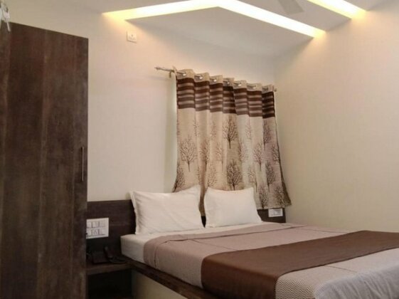 Hotel Ramkrishna Inn - Photo3